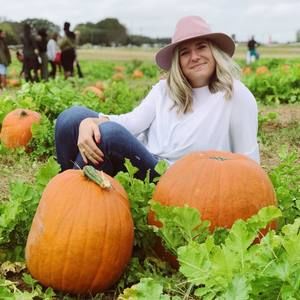 Meet your Posher, Jillian